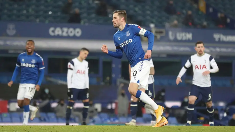 FA Cup: Tottenham es eliminado por Everton en 'lluvia de goles'