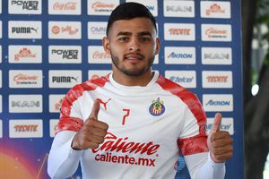 Alexis Vega: Presentó a su equipo de eSports