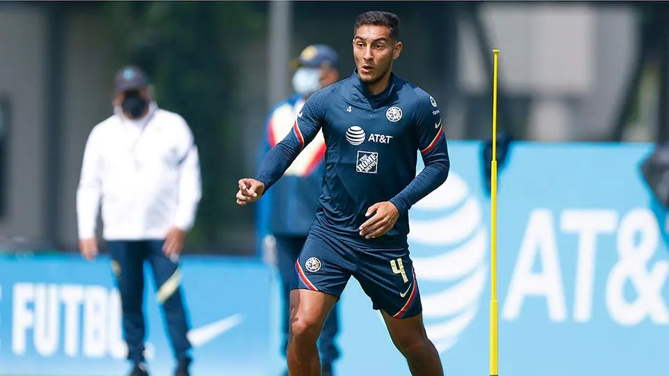 América: Sebastián Cáceres está listo para reaparecer; Aguilera sigue en duda