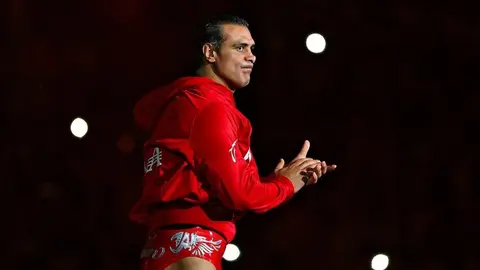 Le ponen precio a la carrera de Alberto 'El Patrón' a manera de chantaje