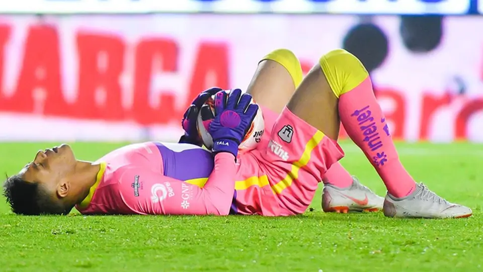 Pumas: Alfredo Talavera no jugará contra América por viaje a Holanda con el Tri