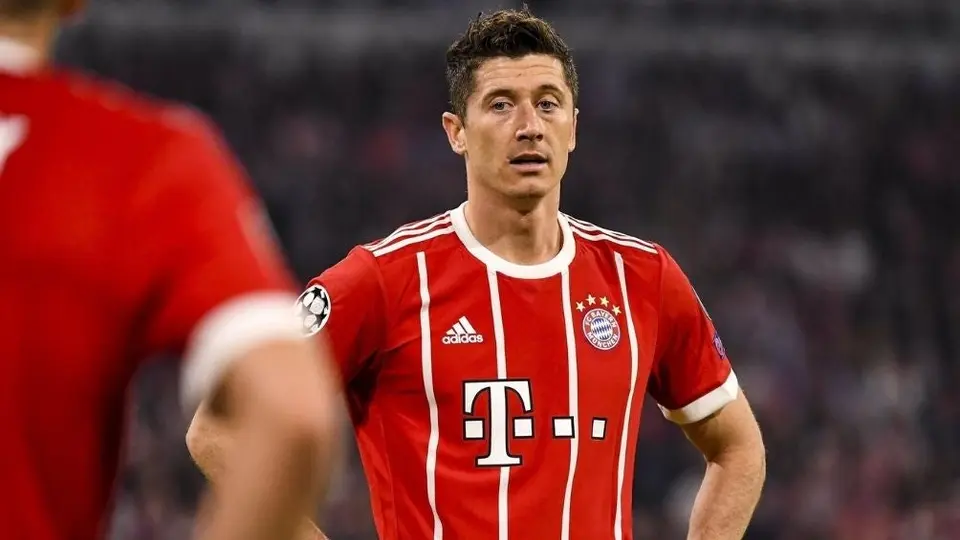 Robert Lewandowski fue demandado por su exagente por desvío de fondos