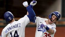 Dodgers y Urías firmaron remontada de locura contra Braves y jugarán la Serie Mundial