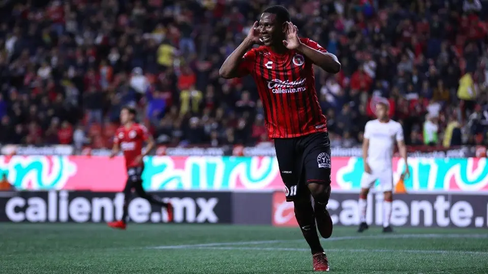 Bryan Angulo: Representante aseguró que el jugador de Xolos ya está libre