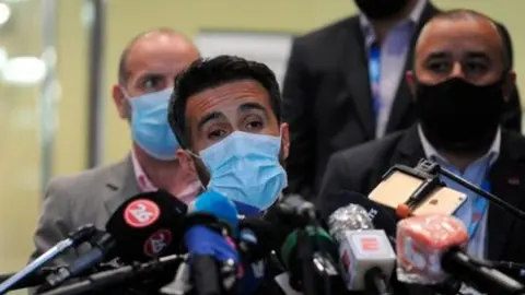Médico de Maradona: 'Si de algo soy culpable es de amar y cuidar a Diego'