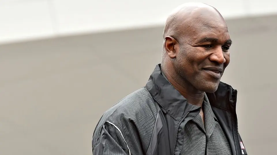 Mike Tyson: Evander Holyfied quiere 25 millones de dólares por una tercera pelea vs 'Iron Mike'