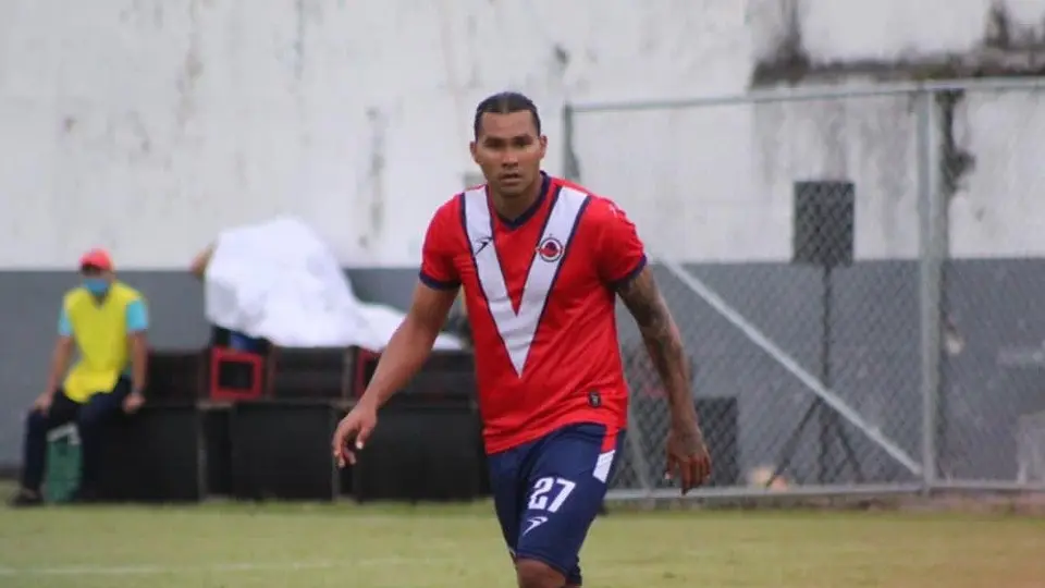 Club Veracruzano: Corren a Gullit Peña y Chatón Enríquez de las instalaciones