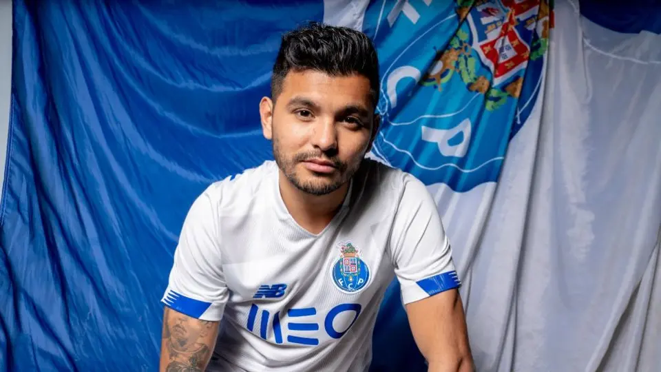Porto: Presentó su tercera equipación para la temporada 20-21