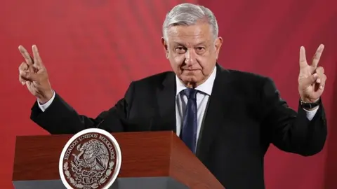 AMLO: 'Benito Juárez fue tan importante que Mussolini lleva su nombre'