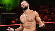 Video: Finn Bálor quiso hablar español y falló en el intento