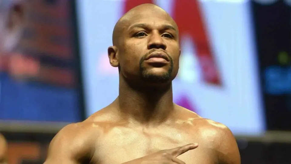 Video: Floyd Mayweather Jr. dio entrenamiento especial a Ozuna
