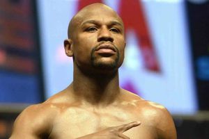 Video: Floyd Mayweather Jr. dio entrenamiento especial a Ozuna