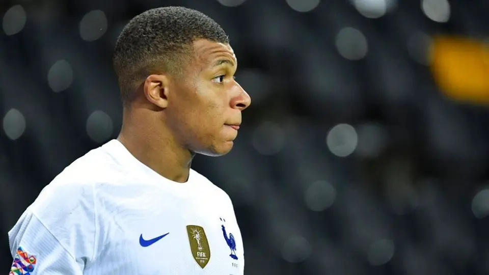 Kylian Mbappé: Dio positivo por Covid-19 en la concentración de Francia