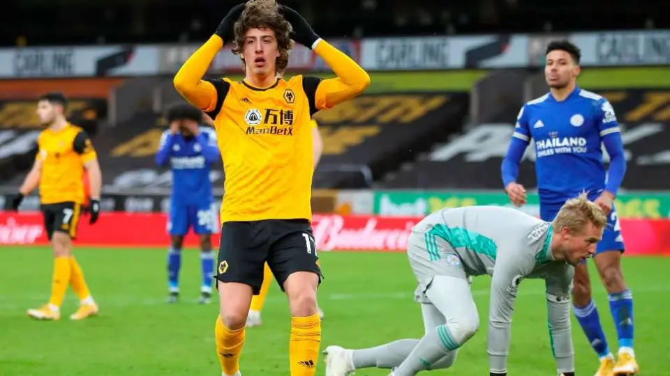 Raúl Jiménez: Wolverhampton empató con Leicester City y sigue adoleciendo del gol