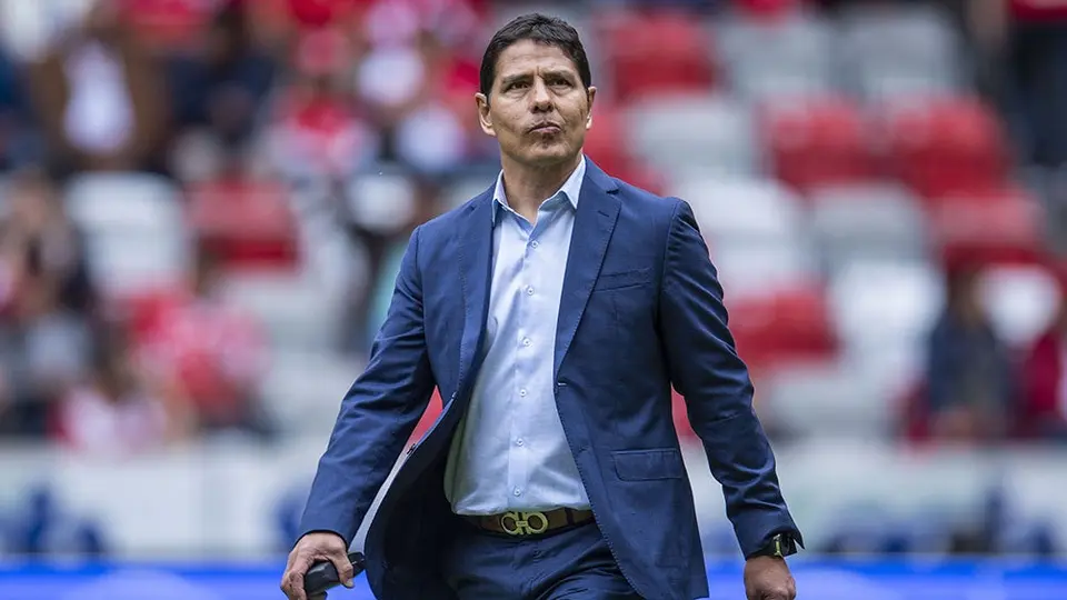 Cruz Azul: ¿Qué condiciones ha puesto Poncho Sosa para llegar al banquillo celeste?