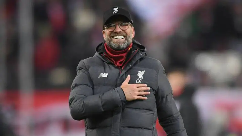 Jürgen Klopp: 'Raúl Jiménez es un delantero de élite, México debería estar ogulloso de él'