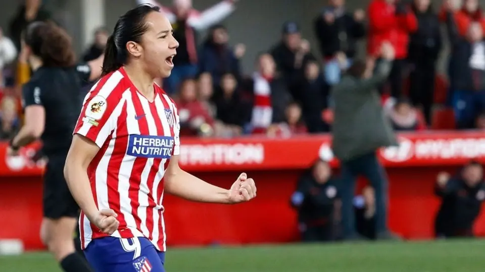 Charlyn Corral compartió avances de su recuperación tras cirugía en la rodilla