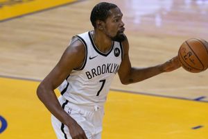 Kevin Durant insultó a actor de Friends: 'Eres un traga semen'
