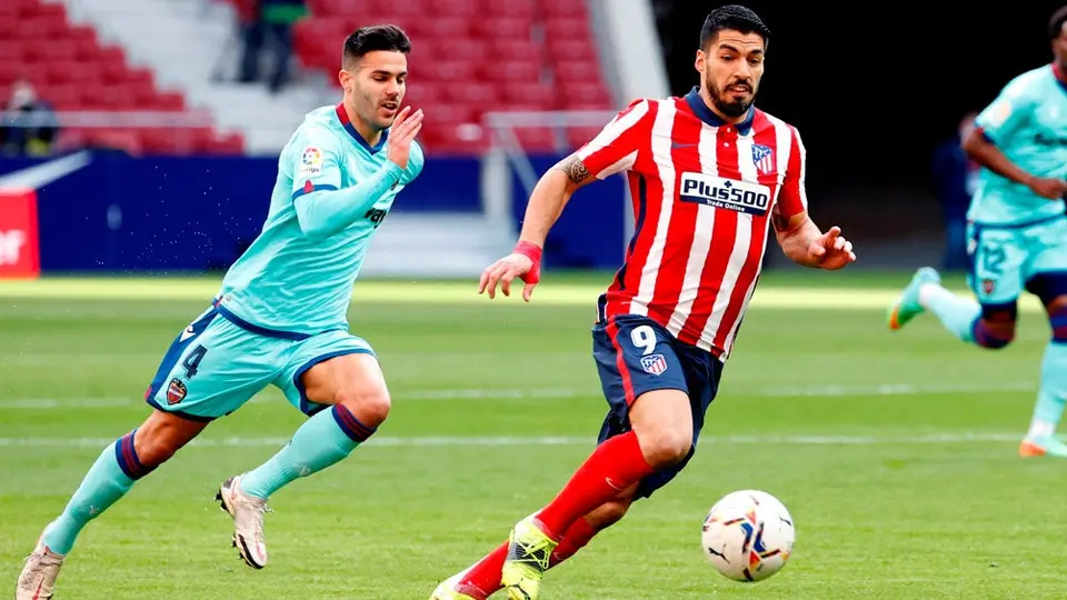 Unai Emery: 'Luis Suárez ha mejorado mucho al Atlético de Madrid'