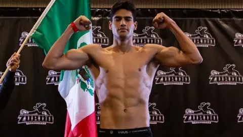 Gilberto Ramírez, al acecho del récord invicto de Floyd Mayweather