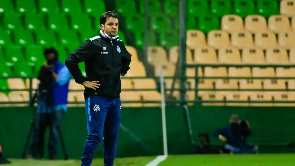 Larcamón tras victoria vs León: 'Somos un equipo rompe hu...'