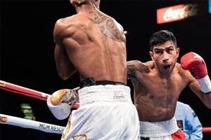 Zurdito Ramírez vs Pollito Ceja, en pelea para disputar el título pluma