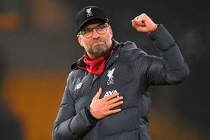 Klopp: Rindió homenaje a John Lennon interpretando sus canciones