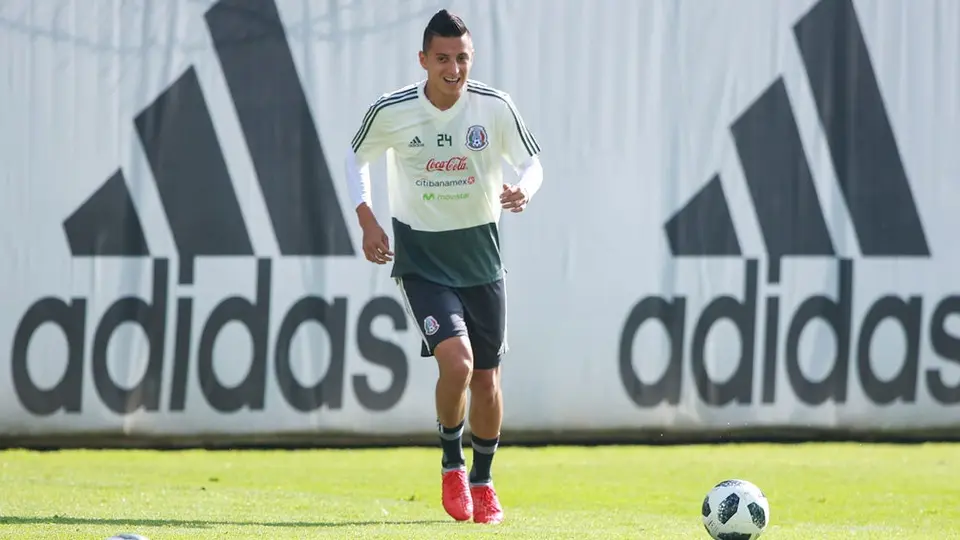 Selección Mexicana: Alvarado y Giménez reportarán con la Sub 23 en octubre