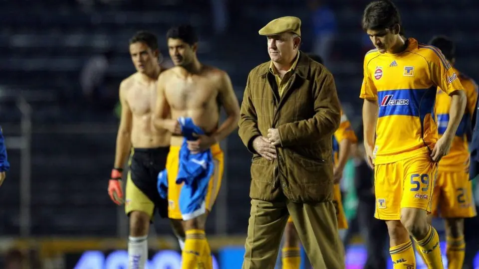 Manuel Lapuente: 'Lo quiera el Tuca o no, Tigres representa a México, que no ma...'