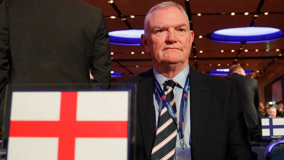 FIFA: Greg Clarke renunció como vicepresidente del organismo