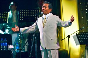 Armando Manzanero: Futbol mexicano lamenta el fallecimiento del cantautor