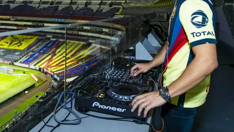América: Busca DJ para amenizar juegos en el Estadio Azteca