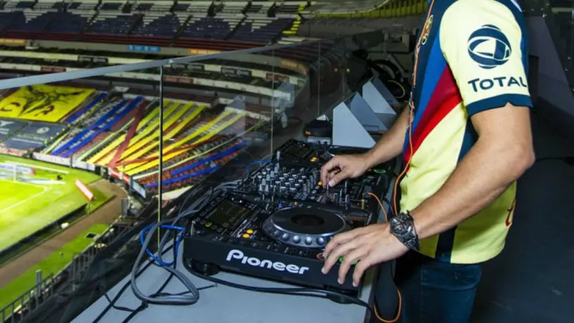 América: Busca DJ para amenizar juegos en el Estadio Azteca