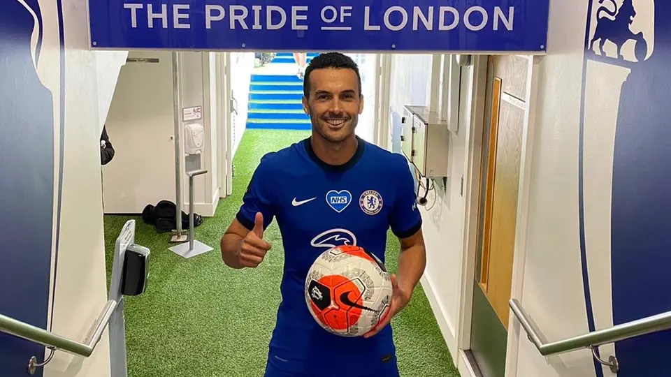 Chelsea: Pedro Rodríguez fue operado con éxito del hombro derecho