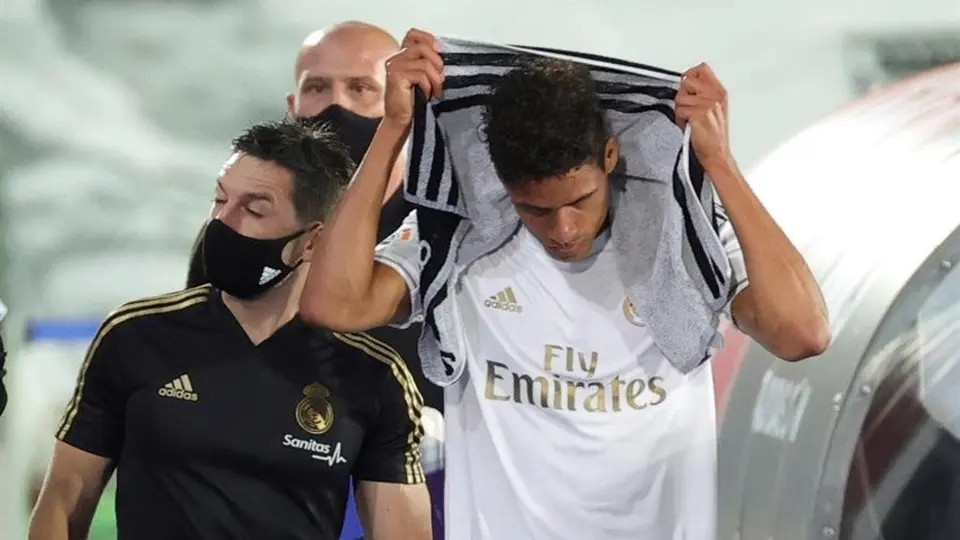 Real Madrid: Varane es duda ante el Athletic de Bilbao por un duro golpe cervical
