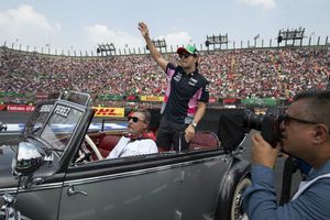 Checo Pérez: Cumplirá diez años consecutivos corriendo en Fórmula Uno