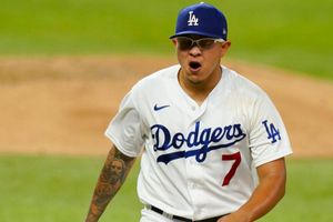 Julio Urías abrirá el juego 4 de la Serie Mundial con los Dodgers