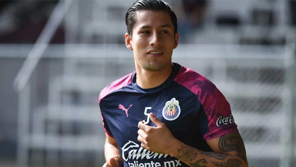 Chivas: Guadalajara determinó que Carlos Cisneros se quede para el Guardianes 2021