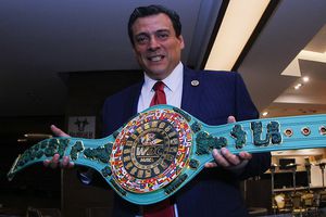 Mauricio Sulaimán, reelegido como como presidente del CMB