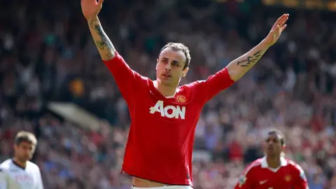 Berbatov recordó curiosa anécdota con Ronaldo: ‘Creo que no sabía quién era yo’