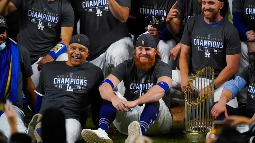 MLB inició investigación contra Justin Turner por ignorar protocolo de Covid-19