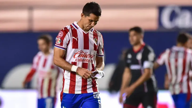 Chivas: Jesús Molina, insultado por fans del Rebaño en su cumpleaños