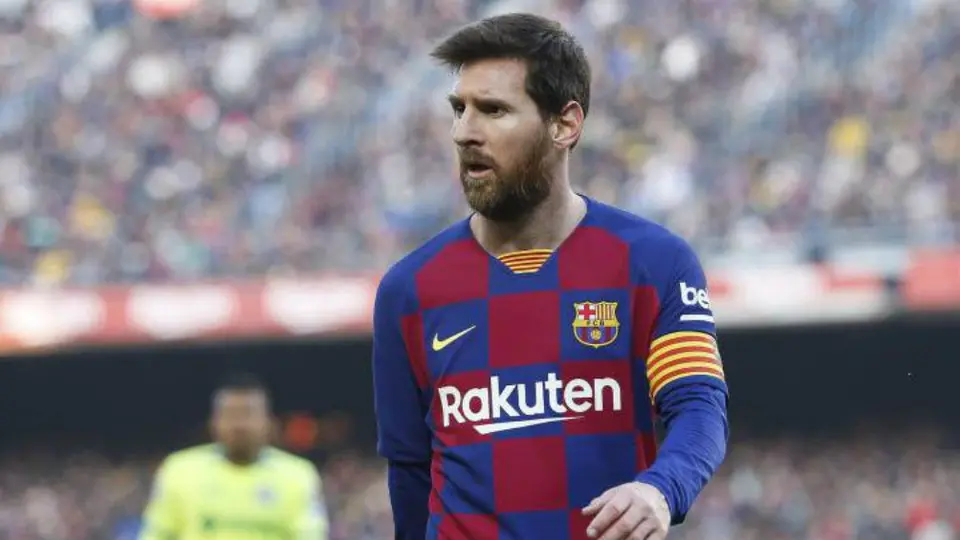 Messi: Habría pedido al Barcelona salir del equipo este verano; afirman en España