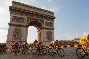 Fiscalía francesa investiga posible dopaje en el Tour de Francia