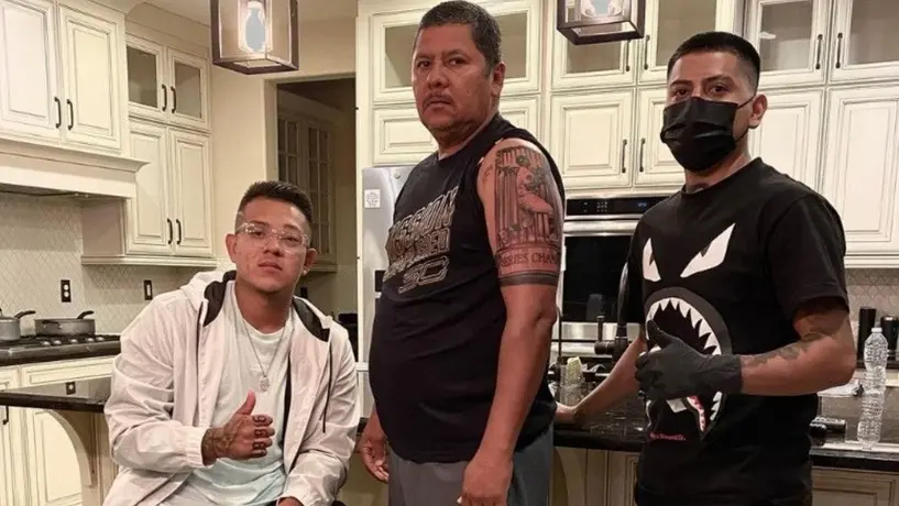 Papá de Julio Urías se hizo tatuaje de su hijo al ganar la Serie Mundial