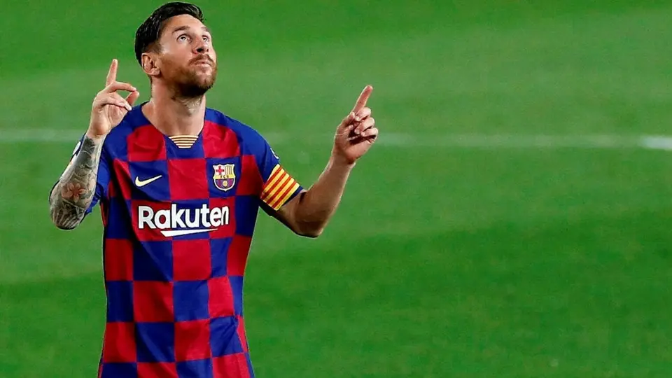 Messi agradeció a Pelé mensaje por récord goleador con Barcelona