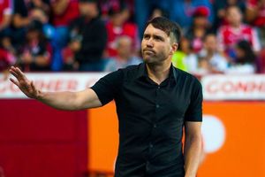 ¡Oficial! Exentrenador de la Liga MX dirigirá a River Plate