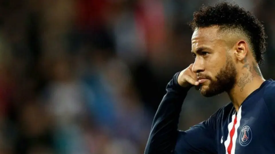 Neymar: Dispuesto a firmar con Puma tras romper con Nike