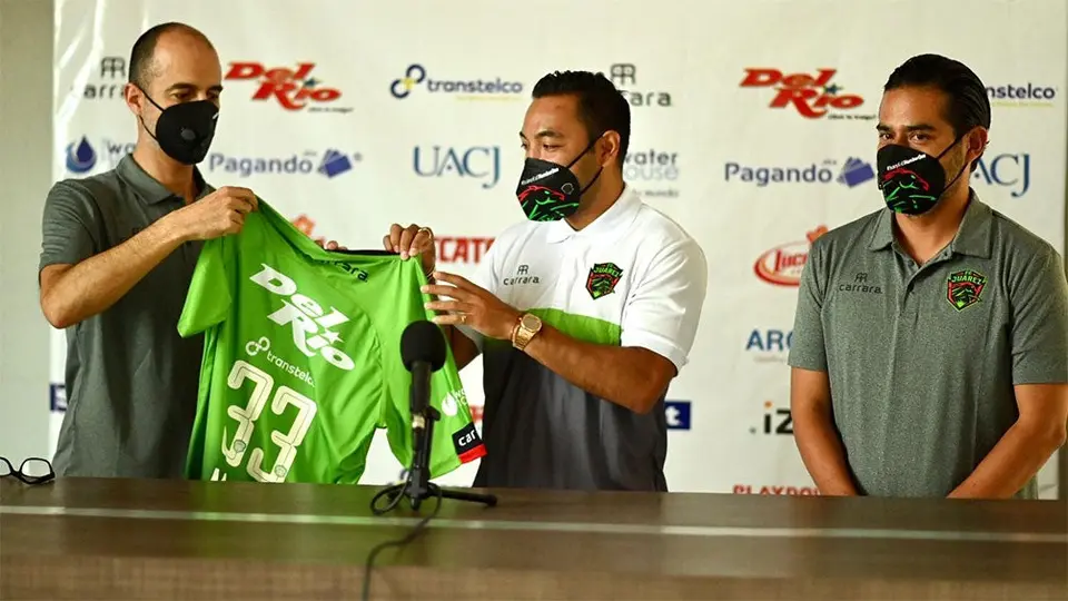 Marco Fabián: Pagano le dio la bienvenida al nuevo jugador de FC Juárez