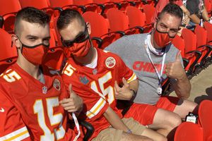 NFL: Chiefs permitió acceso a su entrenamiento con medidas sanitarias